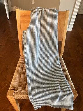 Aerie women’s  Blue and White Striped Casual Pants